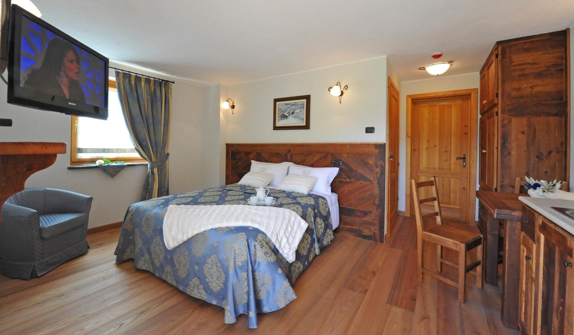 Gresil Apartahotel 3*